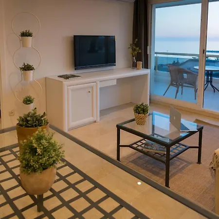 Mediterraneo Апарт-готель 4*