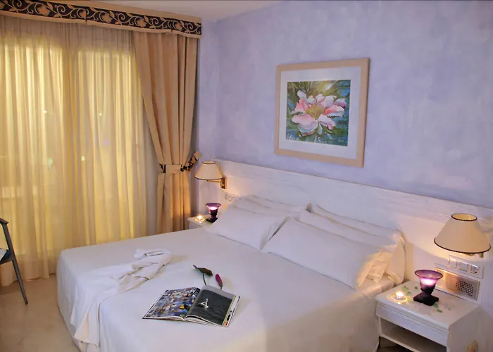 Mediterraneo Apart-hotel 4*