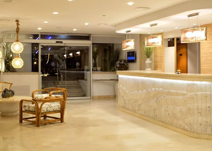 Aparthotel Mediterraneo