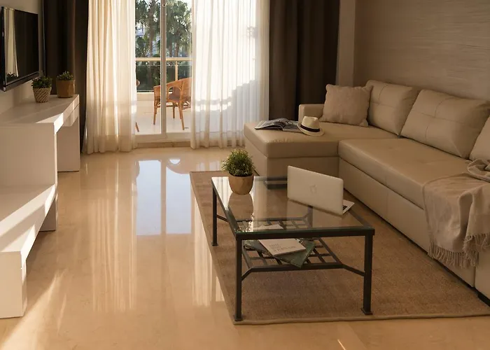 Mediterraneo Aparthotel 4*