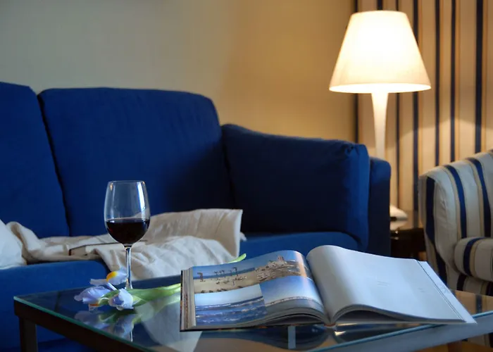 Aparthotel Mediterraneo 4*